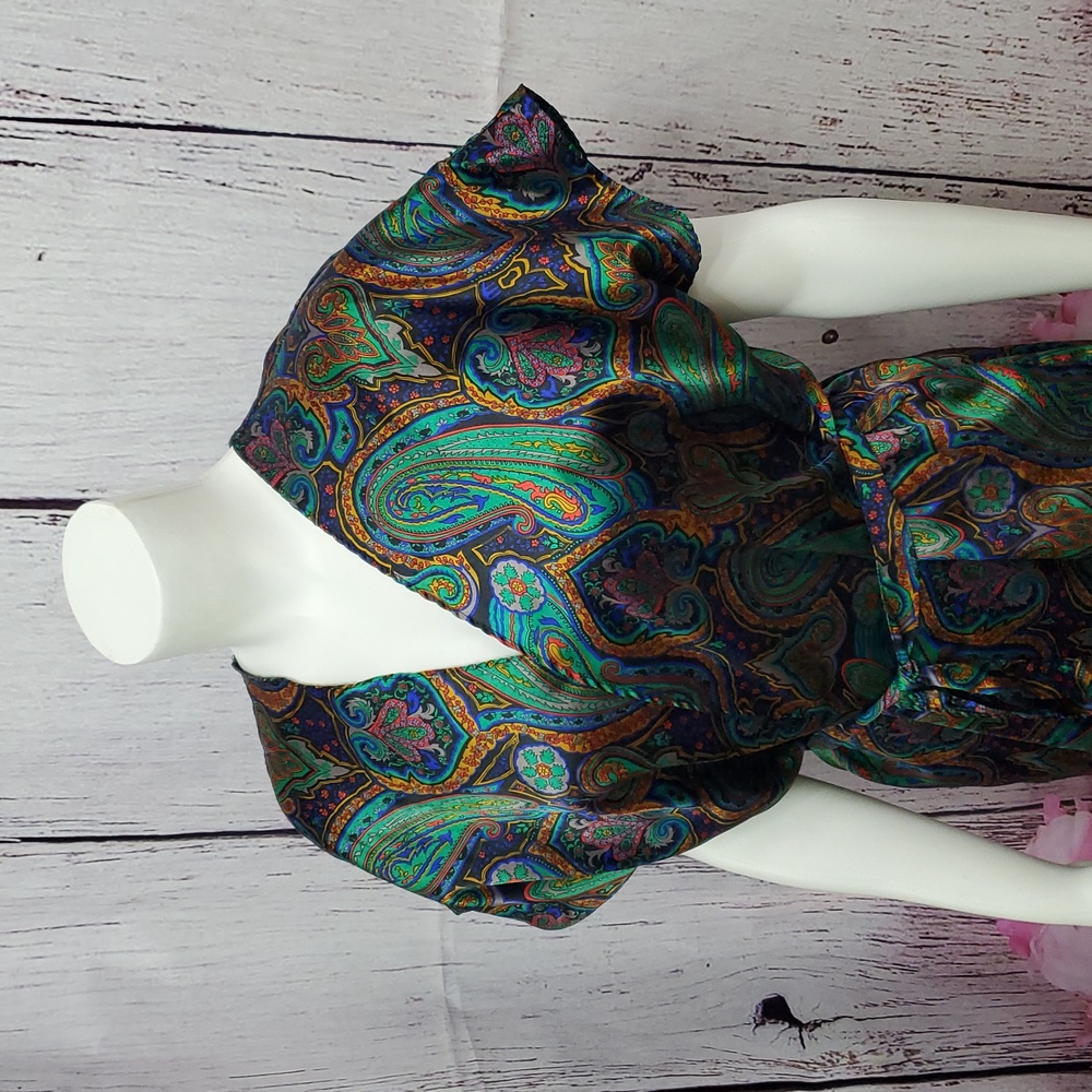 Vintage Calofornia Miss Open Front Soft & Silky Style Robe. Medium. - Picture 4 of 14